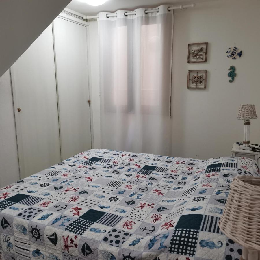 Villa Vittoria With Private Heated Swimming Pool Complete With Hidromassage For Exclusive Use , Sea View, 150 Meters From The Beach Torre delle Stelle Exterior foto